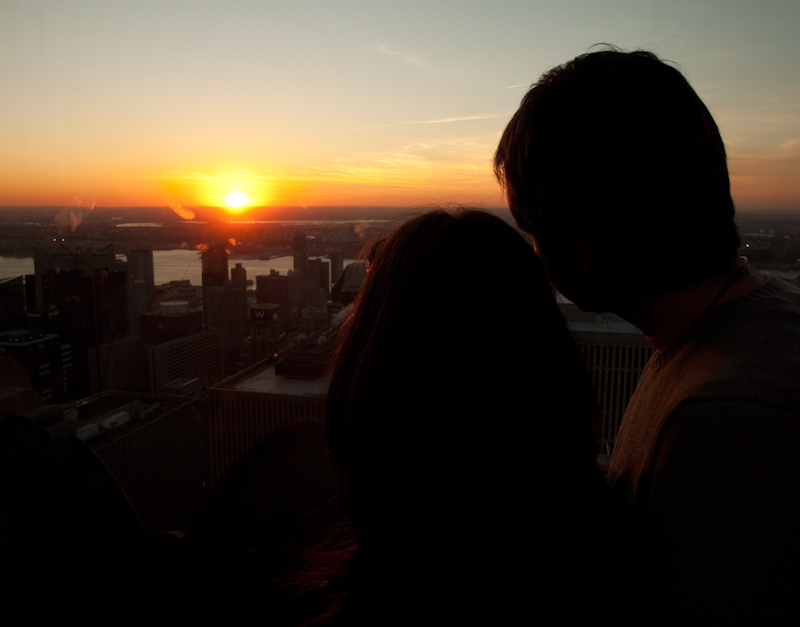 However, I was there alone, meaning I had to take photos of other couples enjoying the romantic sunset.