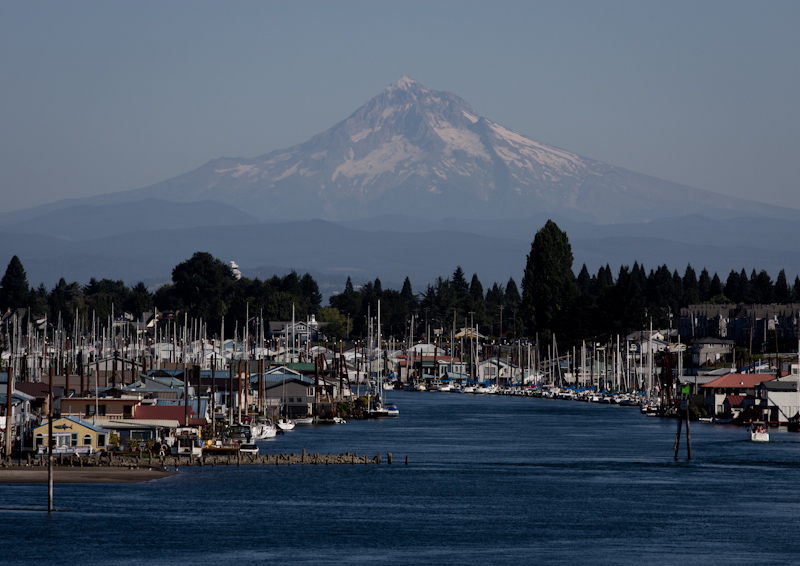 The view from the bridge to Washington.