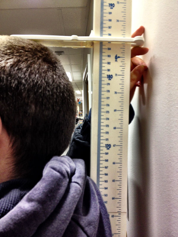 UK trip - January 2012: While in the hospital I checked my height. Turns out I'm 185cm tall. Or 6' 1