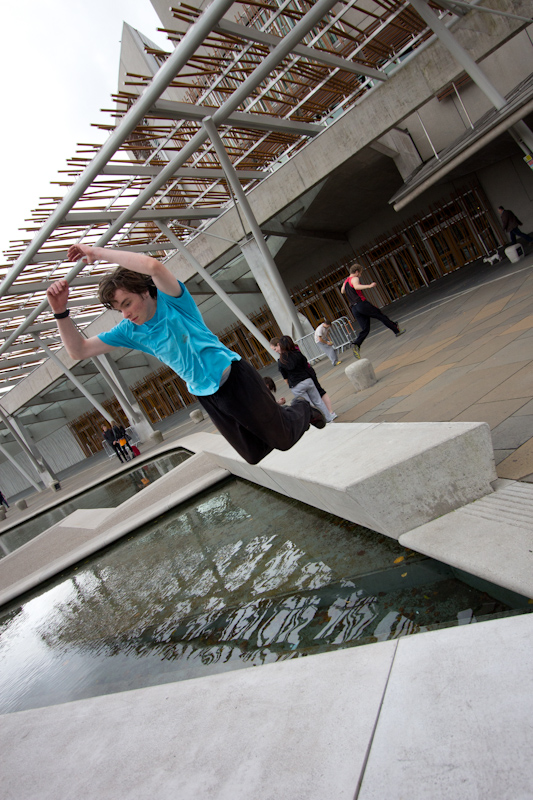 Edinburgh: Parkour.