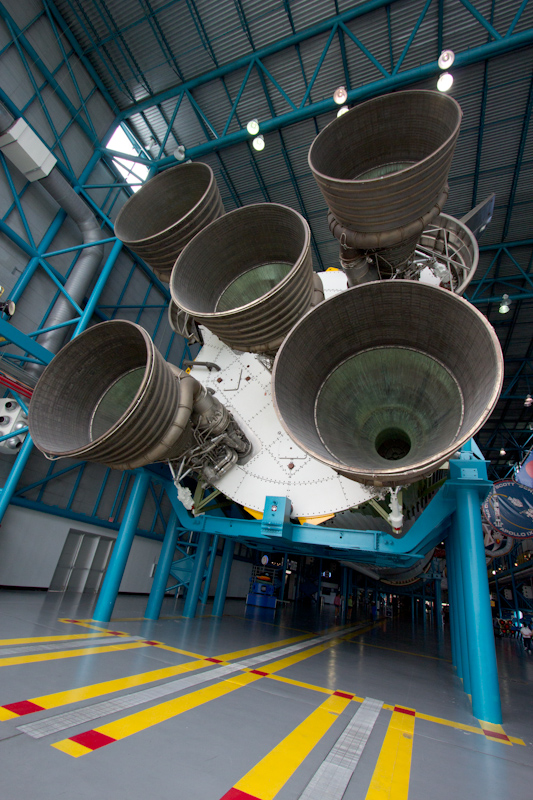 Kennedy Space Center: Saturn V rocket.