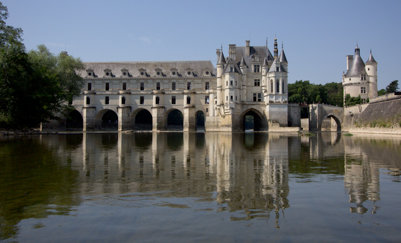 Luke and Juliane Summer Tour part 2 - Castles in the Loire Valley, Dune de Pyla and Condom: Chateau de Chenonceau. View from the canoe on the river.