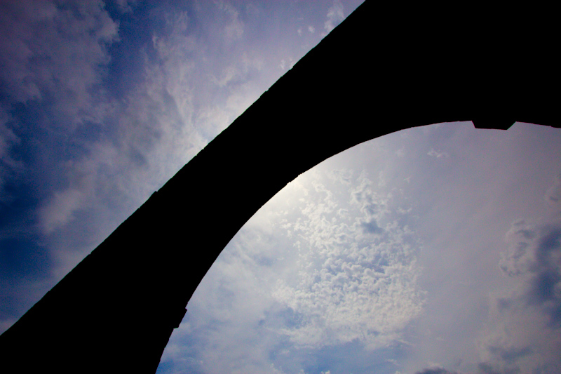 Luke and Juliane Summer Tour part 3 - Pont du Gard, Avignon, Arles, Senanque Abbey, Gordes: Pont du Gard.