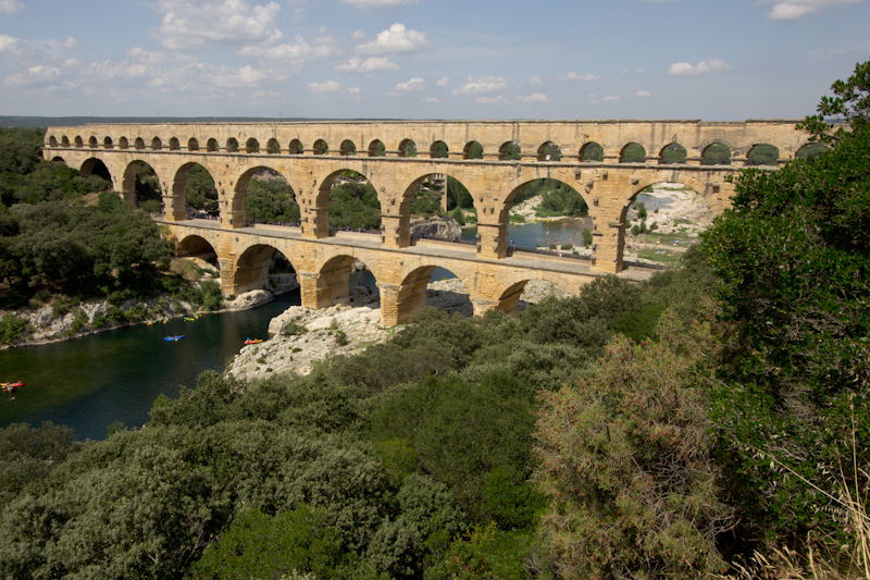 Luke and Juliane Summer Tour part 3 - Pont du Gard, Avignon, Arles, Senanque Abbey, Gordes: Pont du Gard.