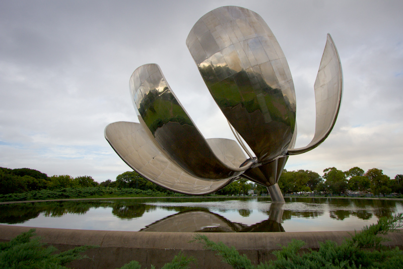 Buenos Aires, Argentina: United Nations Plaza